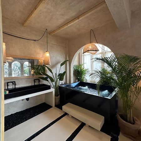 Biophilia Luxury Lofts Apartment Beirut Bagian luar foto